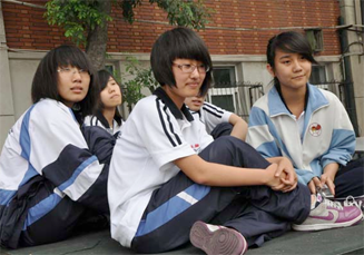 Girls at Fulun Middle School
